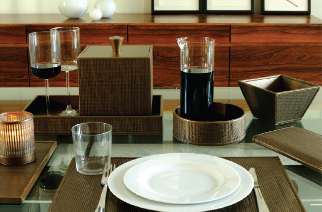 Via Motif creates distinctive collections of interior design accessories that enhance the décor and the experience of the hotel guest. Found in upscale hotels and restaurants around the world, Via Motif's product lines are distinguished by their inventive use of materials, clean design, and exquisite attention to detail. 